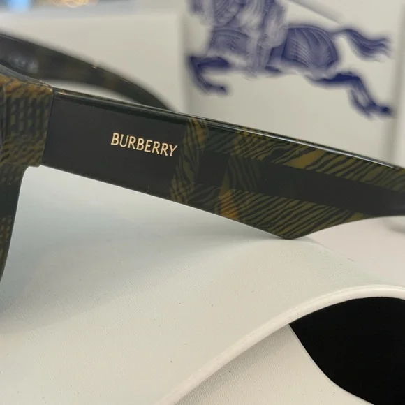 Burberry Gray/Dark Green Accented Unisex Sunglasses 56mm ~ NWT display picture 2
